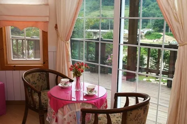 Tek Büyük Yataklı Oda (Vega)