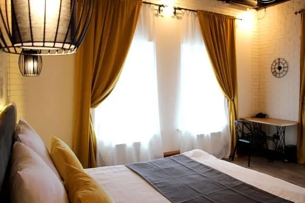 Comfort Tek Büyük veya İki Ayrı Yataklı Oda