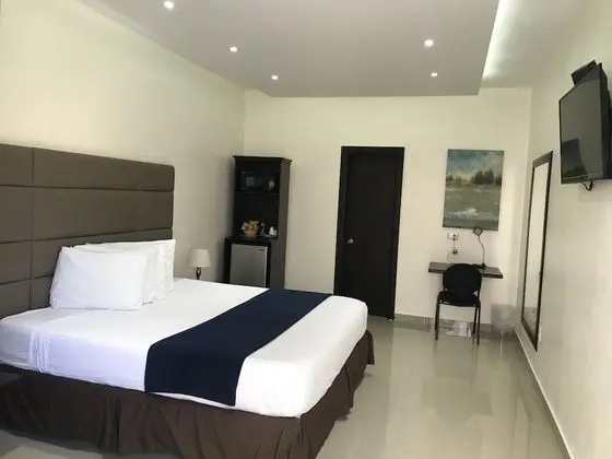 Premium Oda, 1 En Büyük (King) Boy Yatak