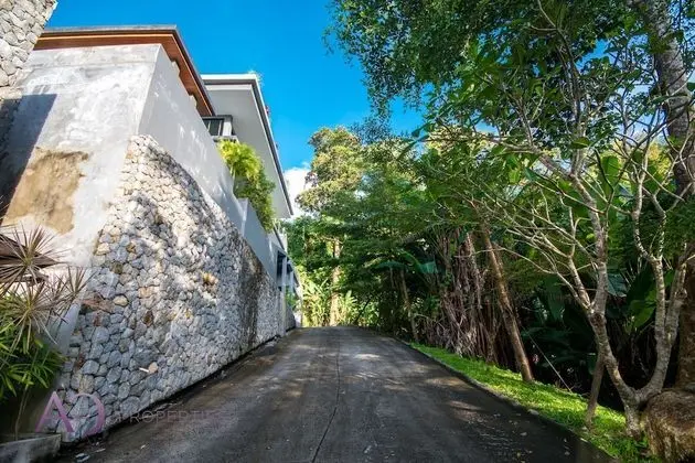 State Of the Art Four Bedrooms Sea View Pool Villa