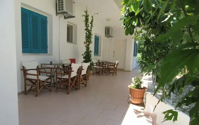 Tek Büyük Yataklı Oda, Bahçe Manzaralı (3)