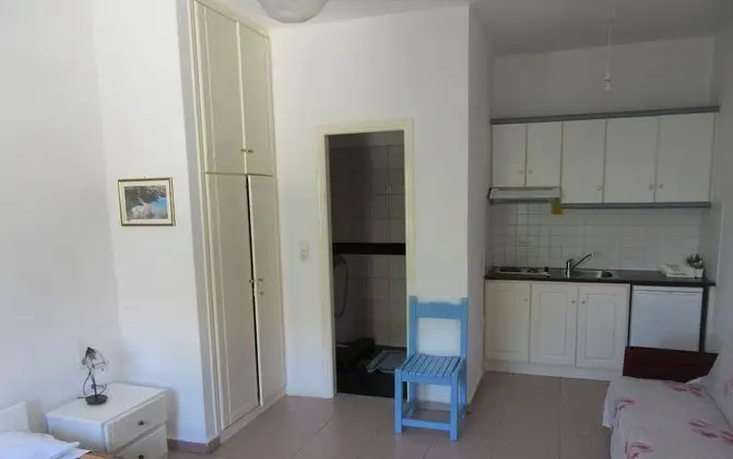 Üç Kişilik Oda, Bahçe Manzaralı (2)
