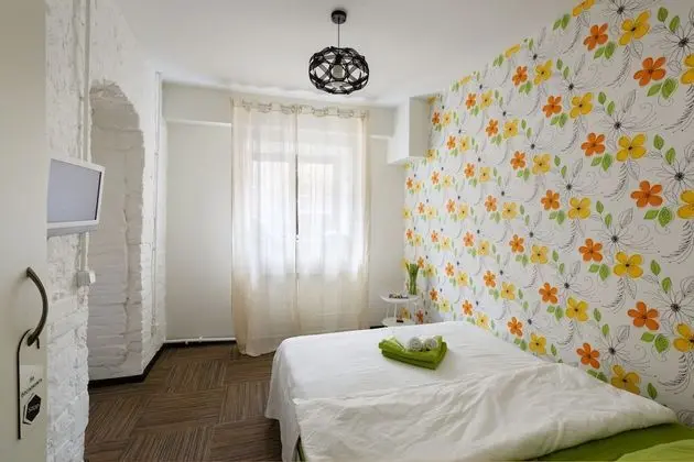 Standard Tek Büyük Yataklı Oda