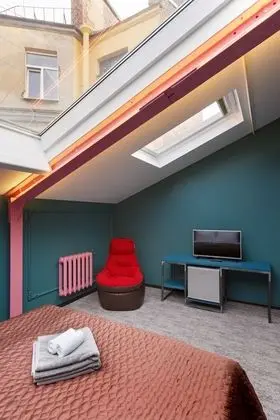 Standard Tek Büyük veya İki Ayrı Yataklı Oda (Attic)