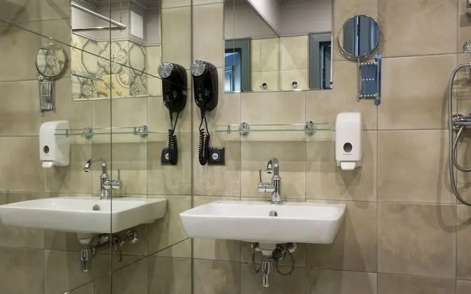 Standard Tek Büyük veya İki Ayrı Yataklı Oda (Attic)