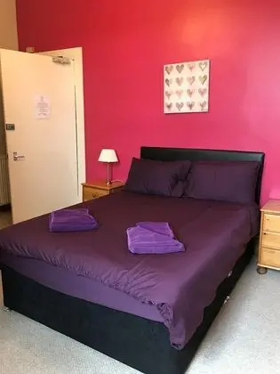 Double Room (En-suite)