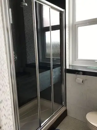 Double Room (En-suite)