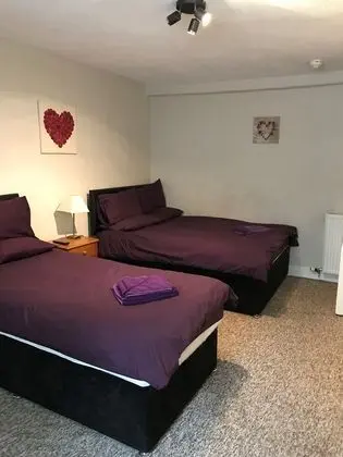 Double Room (Shared Bathroom)