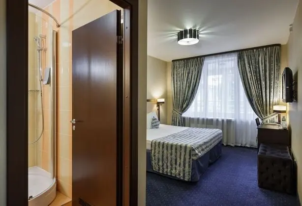 Standard Tek Büyük veya İki Ayrı Yataklı Oda