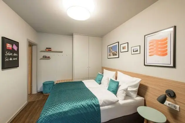 Comfort Tek Büyük Yataklı Oda