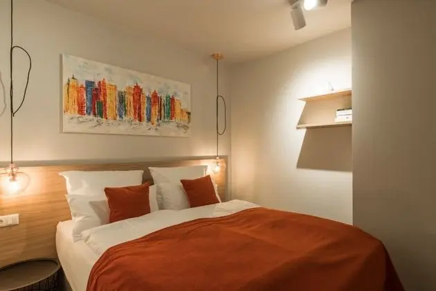 Comfort Tek Büyük Yataklı Oda