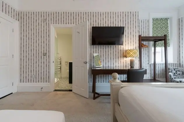 Superior Superking Room with Shower