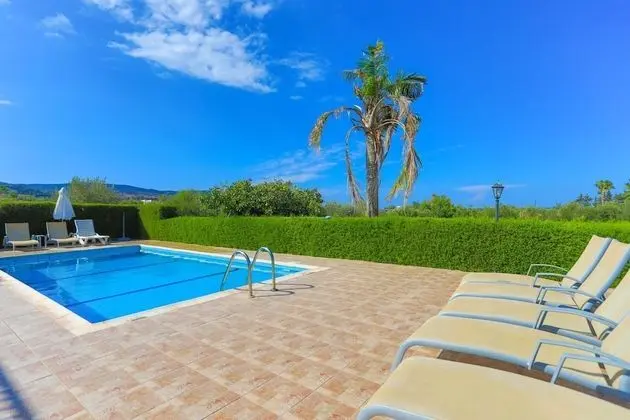 Villa, Sigara İçilebilir