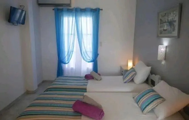 Stüdyo, Bahçe Manzaralı