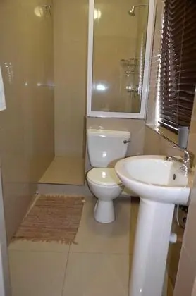 Tek Büyük Yataklı Oda (2)