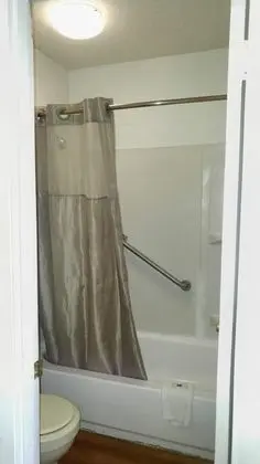 Standard Oda, 1 Büyük (Queen) Boy Yatak, Sigara İçilmez