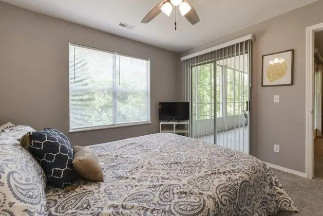 Daire (Stay-A-While - Private Screened Porch)