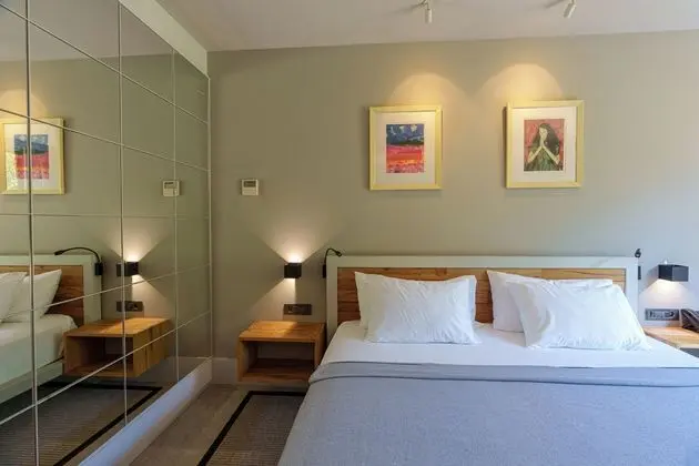 Moonlight Suite