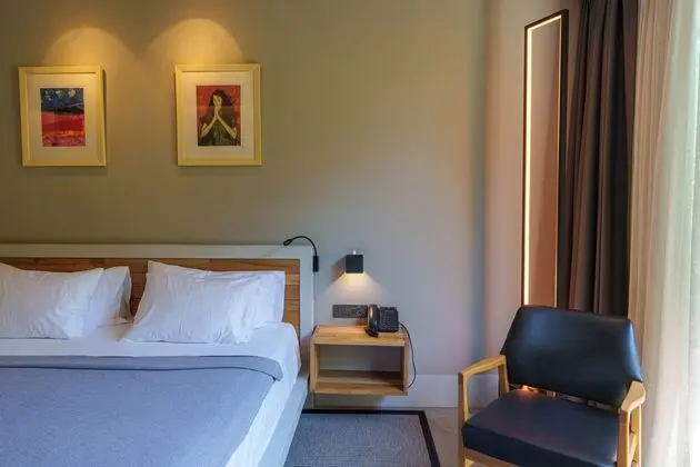 Moonlight Suite