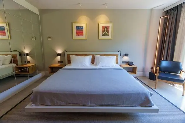 Moonlight Suite