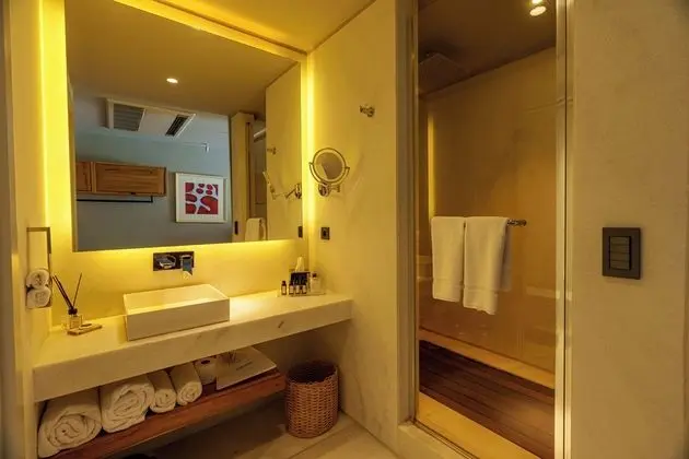 Moonlight Suite