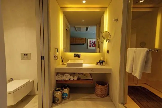 Moonlight Suite
