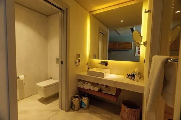 Sunshine Suite