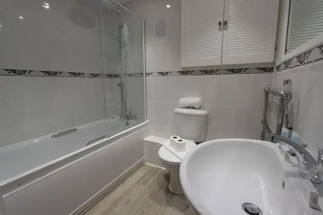 Superior Apartment, 2 Bedrooms (Burwood Place)