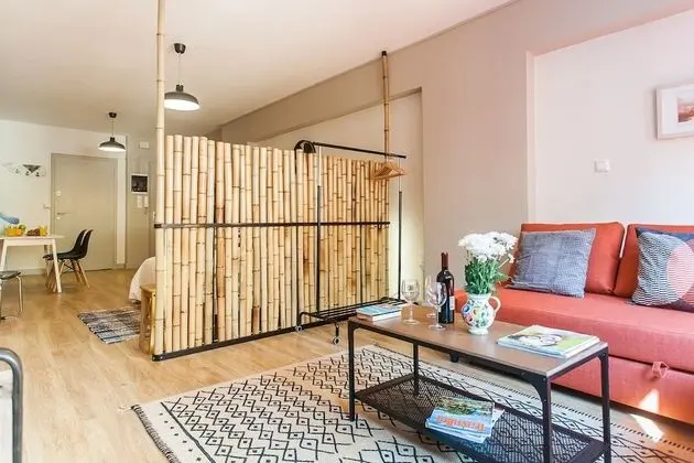 Newly renovated, centrally located near Acropolis