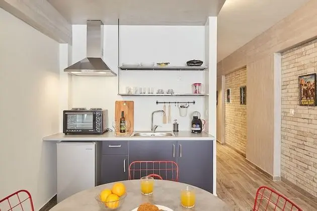 Walk Ancient Athens from this 1BDR near Acropolis! from this 1BDR near Acropolis