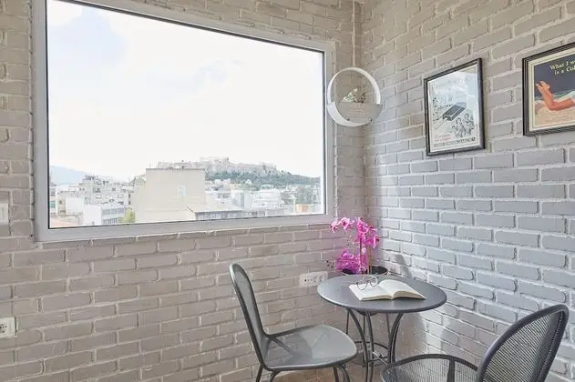 Walk Ancient Athens from this 1BDR near Acropolis! from this 1BDR near Acropolis