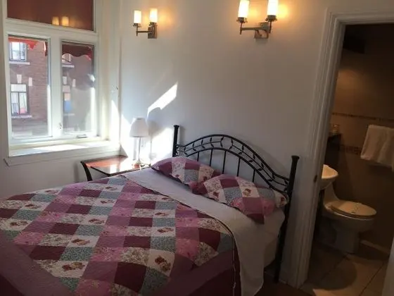 Economy Tek Büyük Yataklı Oda