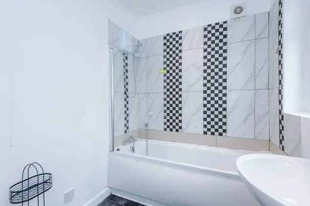 Standard Apart Daire, Özel Banyo (F4)