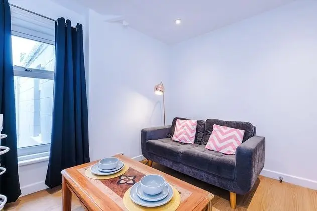 Standard Apart Daire, Özel Banyo (F4)