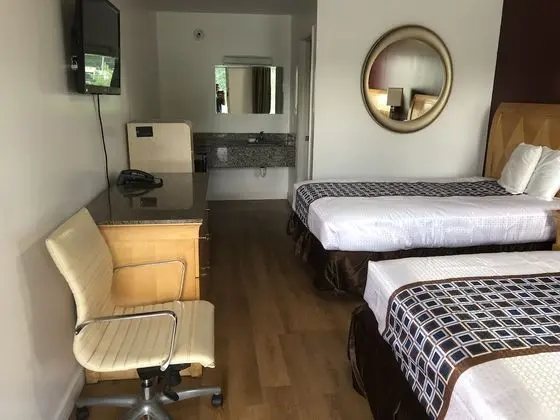 Standard Oda, 2 Çift Kişilik Yatak, Sigara İçilebilir