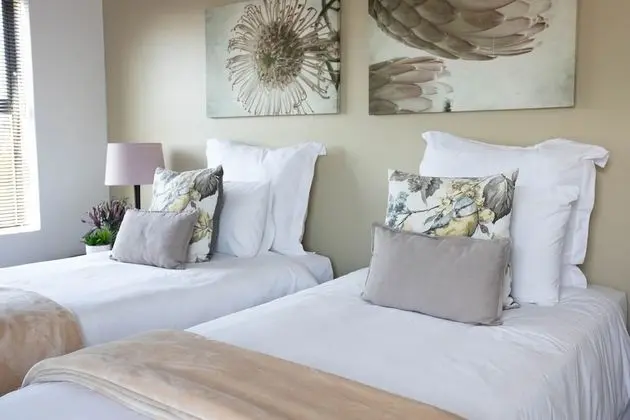 Self-Catering Unit with 2 separate Rooms