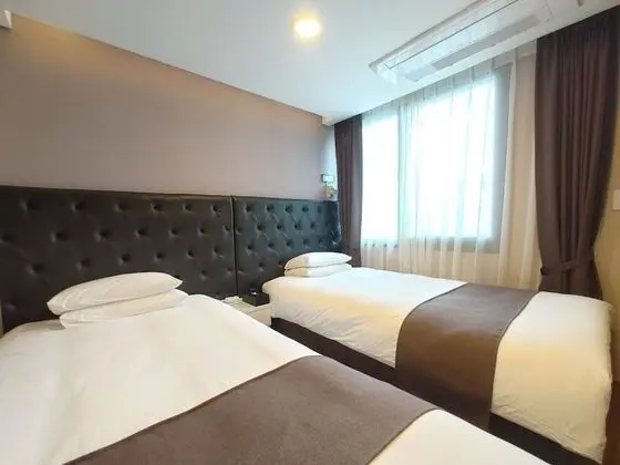 Superior İki Ayrı Yataklı Oda