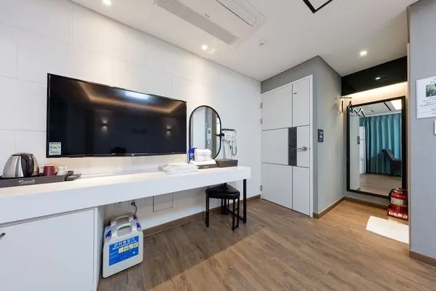 Stay Suite (Air purifier)