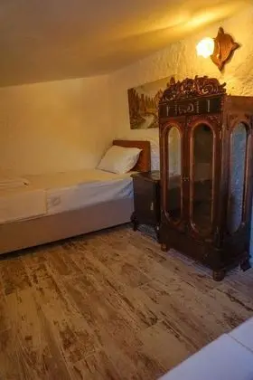 Grand Apartment, City View