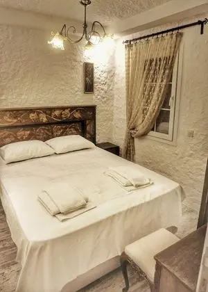 Grand Apartment, City View