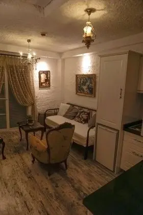 Grand Apartment, City View