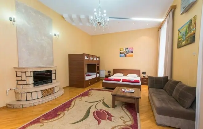 Comfort Dört Kişilik Oda, Birden Çok Yatak, Ortak Banyo