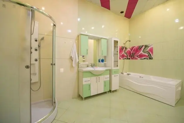 Economy Tek Büyük Yataklı Oda, 1 Çift Kişilik Yatak, Ortak Banyo