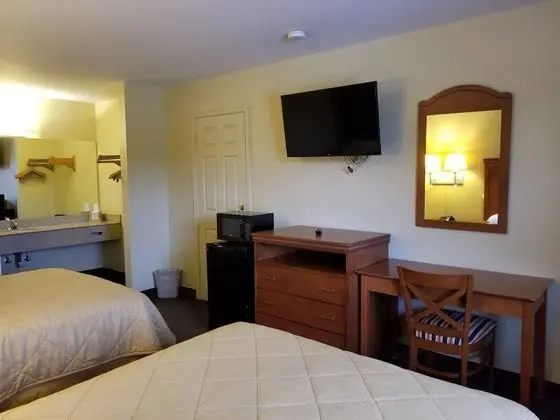 Oda, 2 Büyük (Queen) Boy Yatak, Sigara İçilmez