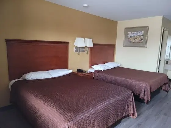 Oda, 2 Büyük (Queen) Boy Yatak, Sigara İçilmez