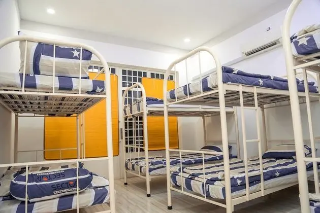 6-Bed Shared Dormitory