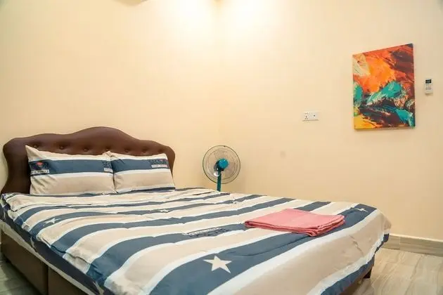 Tek Büyük Yataklı Oda
