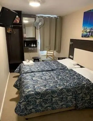 İki Ayrı Yataklı Oda, 2 Tek Kişilik Yatak