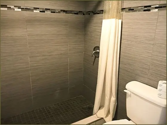 Standard Oda, 1 En Büyük (King) Boy Yatak