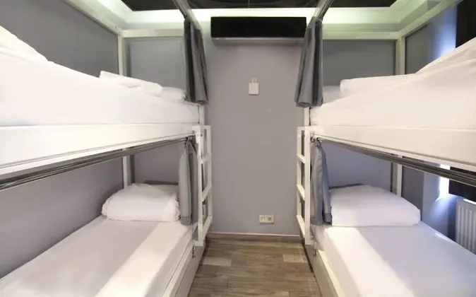 Basic Ortak Ranzalı Oda, Karma Ranzalı Oda, Ortak Banyo (4 Beds)